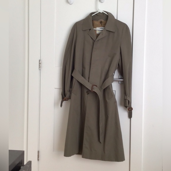 Trench coat - Picture 3 of 10